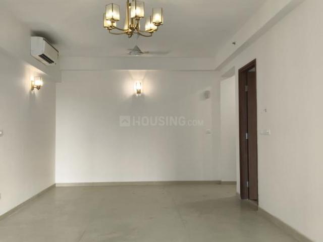 3 BHK Apartment in Sector 43 for rent Noida. The reference number is 21151679