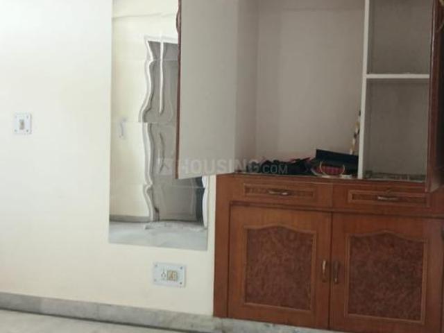 3 BHK Apartment in Sector 43 for rent Gurgaon. The reference number is 20205598