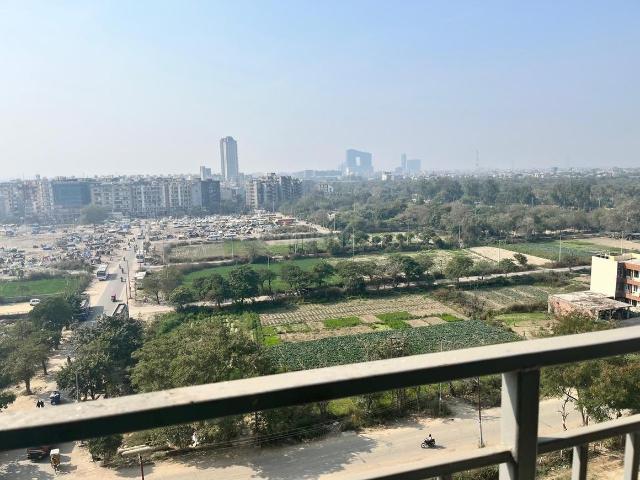 3 BHK Apartment in Sector 43 for resale Noida. The reference number is 19624686