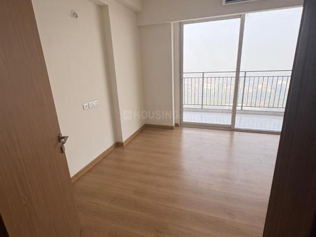 3 BHK Apartment in Sector 43 for resale Noida. The reference number is 20383390