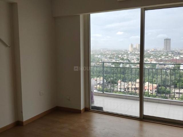 3 BHK Apartment in Sector 43 for resale Noida. The reference number is 21192446
