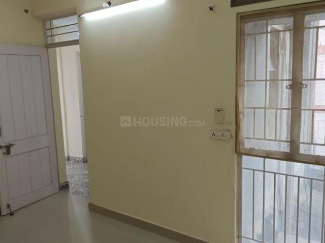 3 BHK Apartment in Sector 4 Dwarka for rent New Delhi. The reference number is 18146359