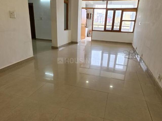 3 BHK Apartment in Sector 4 Dwarka for rent New Delhi. The reference number is 20625772