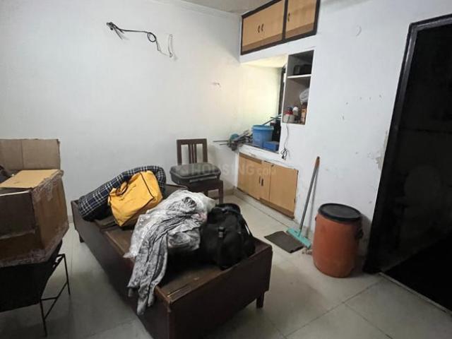 3 BHK Apartment in Sector 4 Dwarka for rent New Delhi. The reference number is 21171741