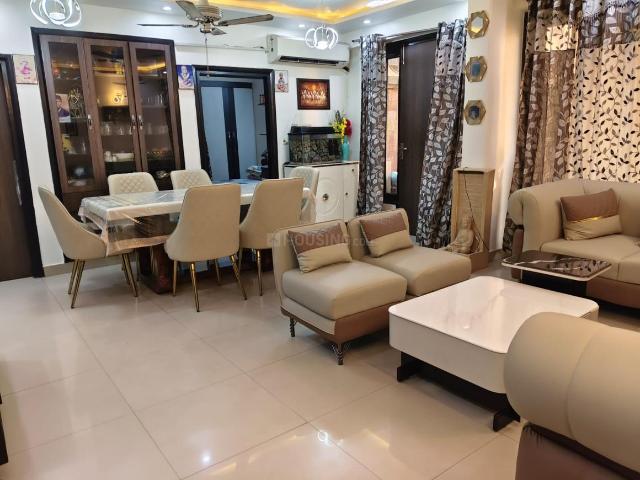 3 BHK Apartment in Sector 4 Dwarka for resale New Delhi. The reference number is 20921667