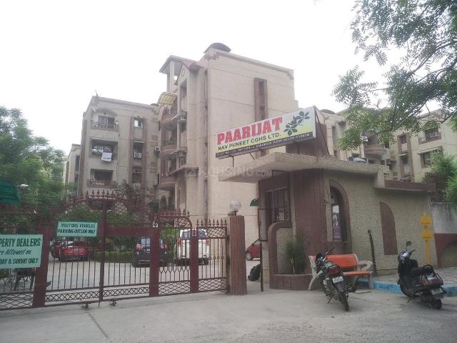 3 BHK Apartment in Sector 4 Dwarka for resale New Delhi. The reference number is 21009955