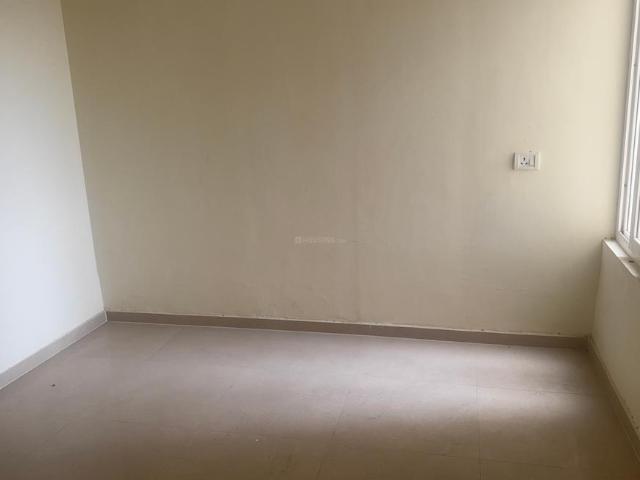 3 BHK Apartment in Sector 4 for rent Sohna. The reference number is 20568618