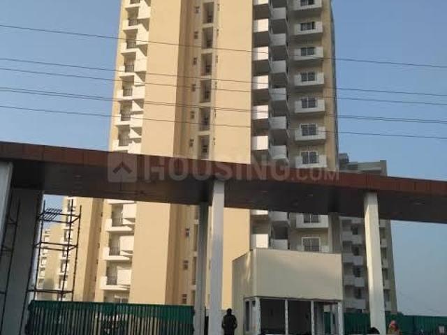 3 BHK Apartment in Sector 4 for rent Sohna. The reference number is 20897855