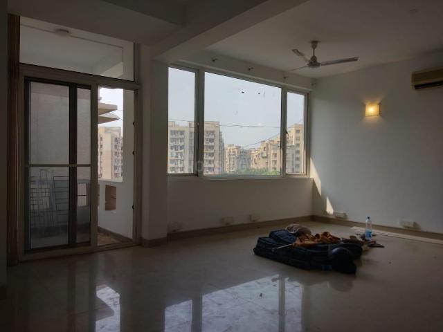 3 BHK Apartment in Sector 56 for rent Gurgaon. The reference number is 20439729