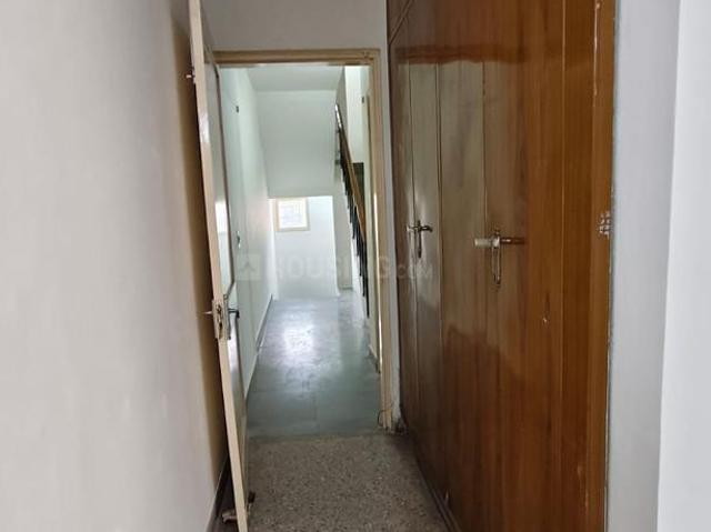 3 BHK Apartment in Sector 56 for rent Gurgaon. The reference number is 20288764