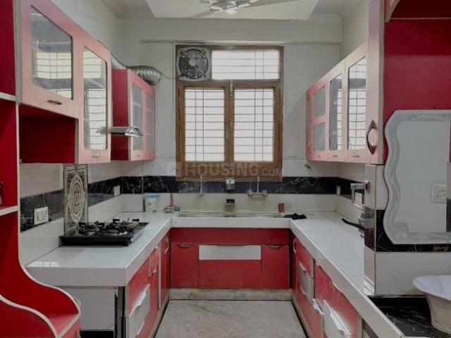 3 BHK Apartment in Sector 56 for rent Gurgaon. The reference number is 21207321