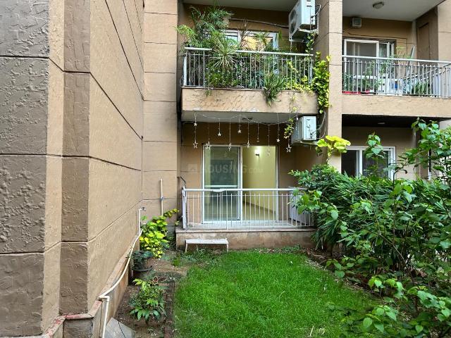3 BHK Apartment in Sector 57 for rent Gurgaon. The reference number is 21091979
