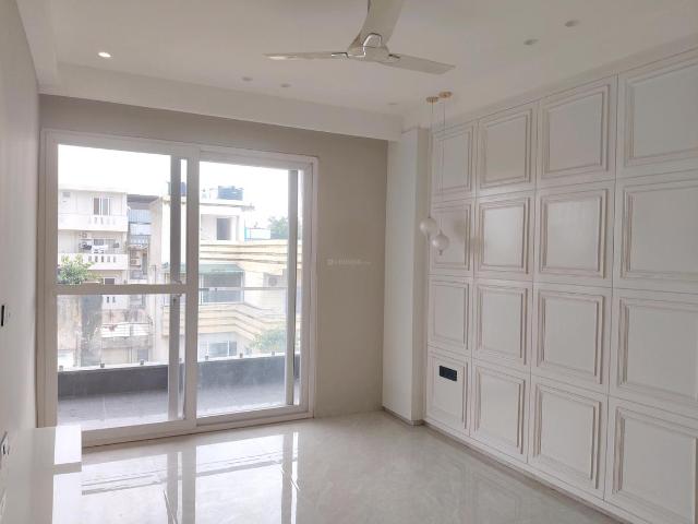 3 BHK Apartment in Sector 58 for rent Gurgaon. The reference number is 13852516