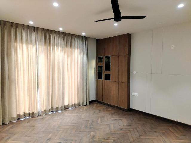 3 BHK Apartment in Sector 58 for rent Gurgaon. The reference number is 19679092