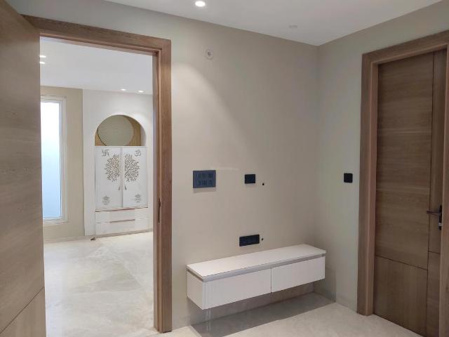 3 BHK Apartment in Sector 58 for resale Gurgaon. The reference number is 13698798