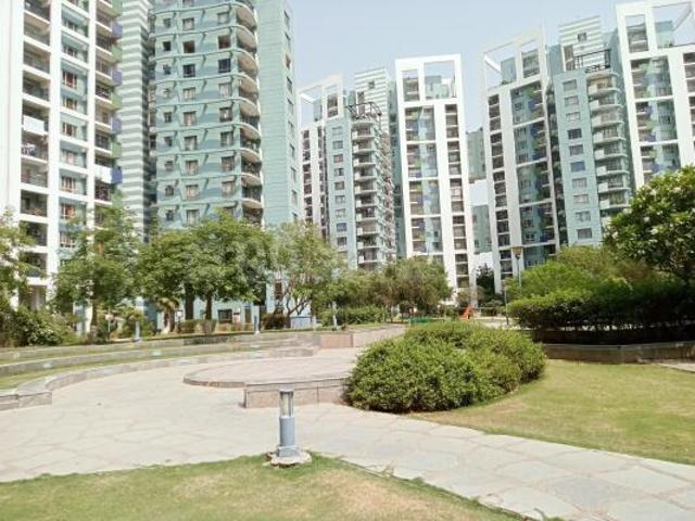 3 BHK Apartment in Sector 50 for rent Gurgaon. The reference number is 20778000