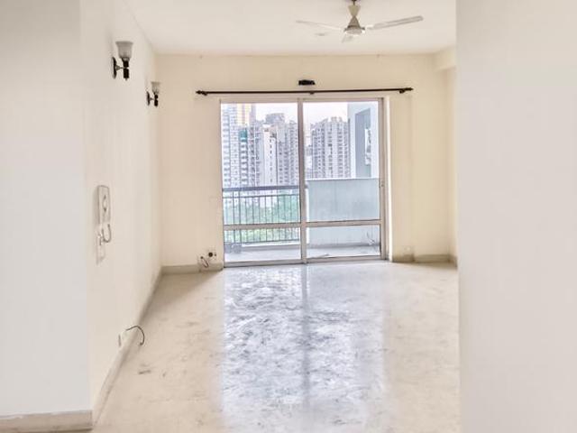 3 BHK Apartment in Sector 50 for rent Gurgaon. The reference number is 21240696