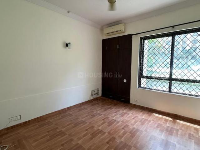 3 BHK Apartment in Sector 50 for resale Gurgaon. The reference number is 20637835