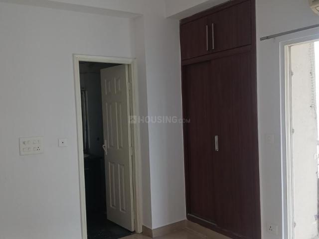 3 BHK Apartment in Sector 50 for resale Noida. The reference number is 20412522