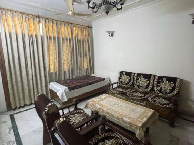 3 BHK Apartment in Sector 51 for rent Noida. The reference number is 19988541