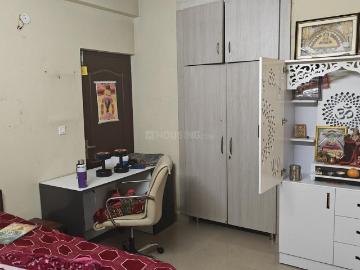 3 BHK Apartment in Sector 51 for resale Bhiwadi. The reference number is 16323946