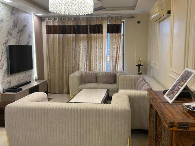 3 BHK Apartment in Sector 52 for rent Gurgaon. The reference number is 20935978