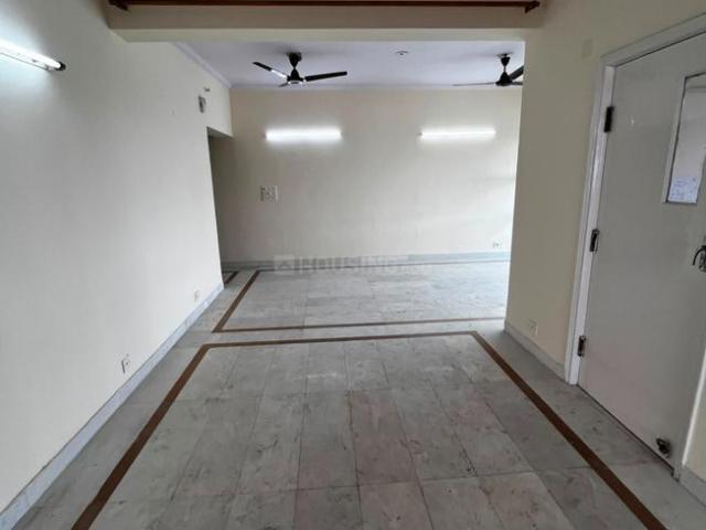 3 BHK Apartment in Sector 52 for rent Gurgaon. The reference number is 20995857