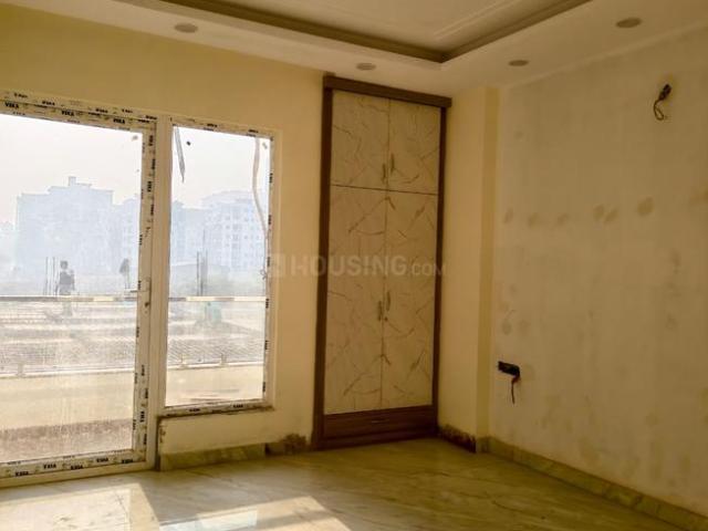 3 BHK Apartment in Sector 52 for resale Noida. The reference number is 19738153
