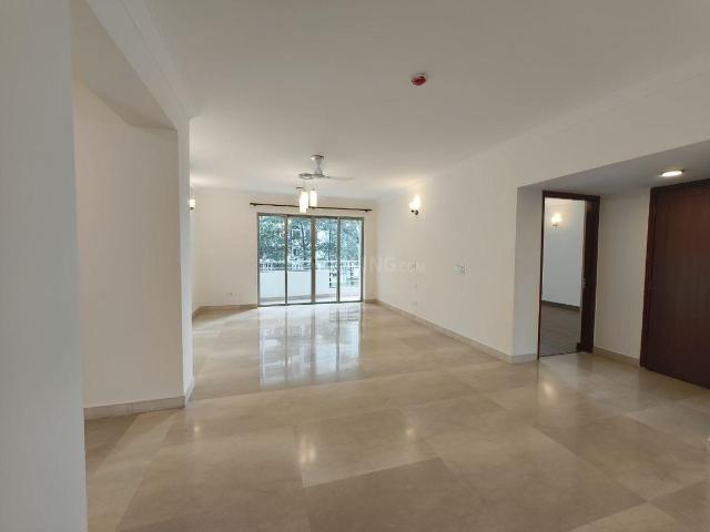 3 BHK Apartment in Sector 53 for rent Gurgaon. The reference number is 20617454