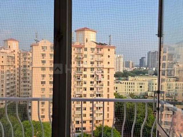 3 BHK Apartment in Sector 53 for rent Gurgaon. The reference number is 21143472