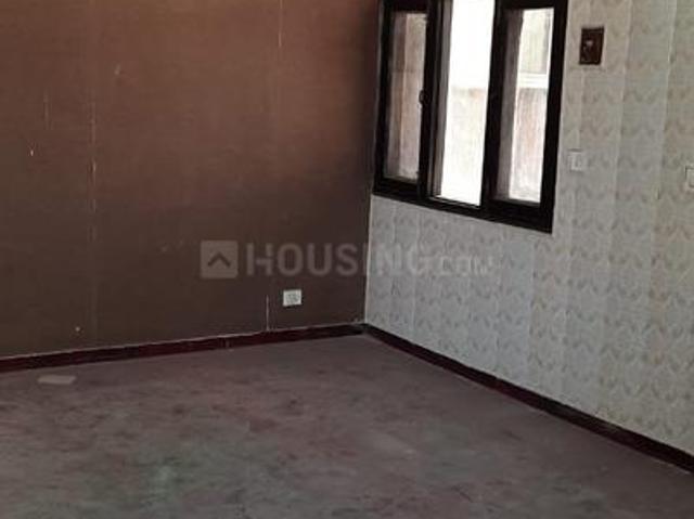3 BHK Apartment in Sector 5 Dwarka for rent New Delhi. The reference number is 19536549
