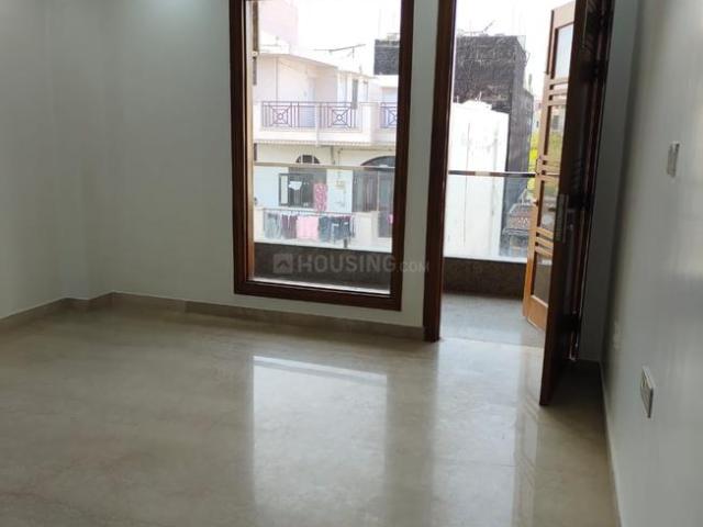 3 BHK Apartment in Sector 5 Dwarka for rent New Delhi. The reference number is 19940152