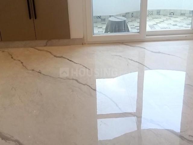 3 BHK Apartment in Sector 5 Dwarka for rent New Delhi. The reference number is 20112005