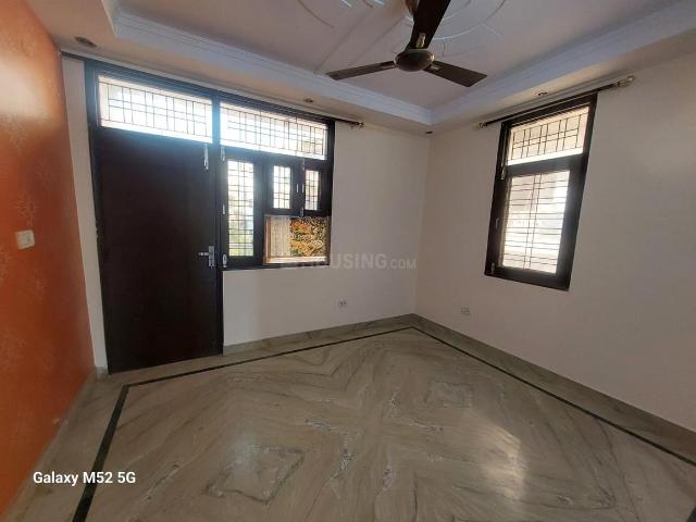 3 BHK Apartment in Sector 5 Dwarka for rent New Delhi. The reference number is 20653999