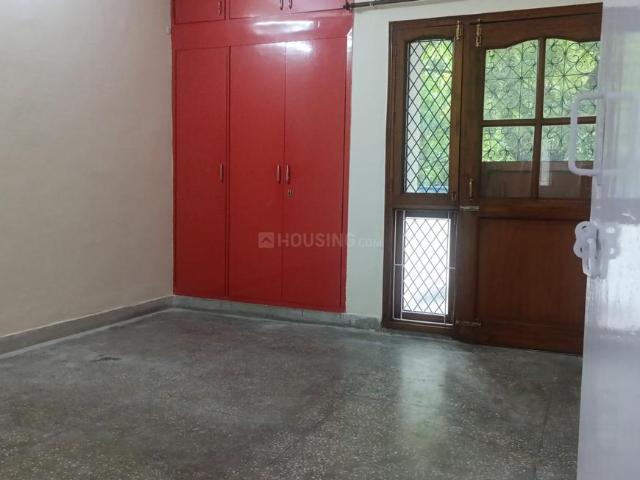 3 BHK Apartment in Sector 5 Dwarka for rent New Delhi. The reference number is 20702762