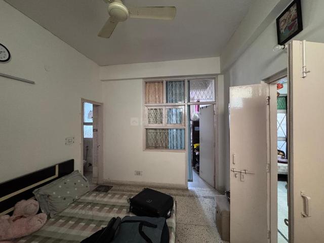 3 BHK Apartment in Sector 5 Dwarka for rent New Delhi. The reference number is 20817427