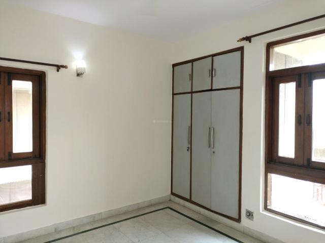 3 BHK Apartment in Sector 5 Dwarka for rent New Delhi. The reference number is 20963852