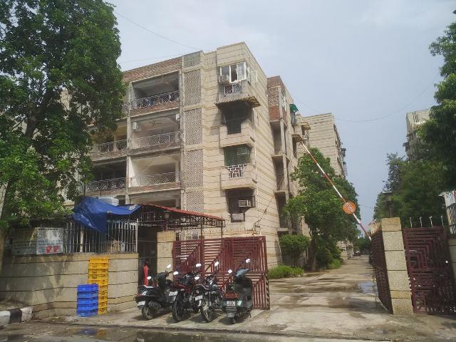 3 BHK Apartment in Sector 5 Dwarka for resale New Delhi. The reference number is 19970789