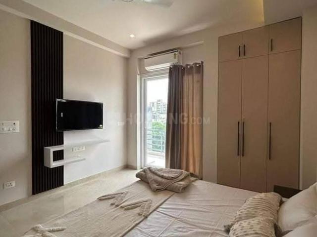 3 BHK Apartment in Sector 5 for rent Gurgaon. The reference number is 20670606