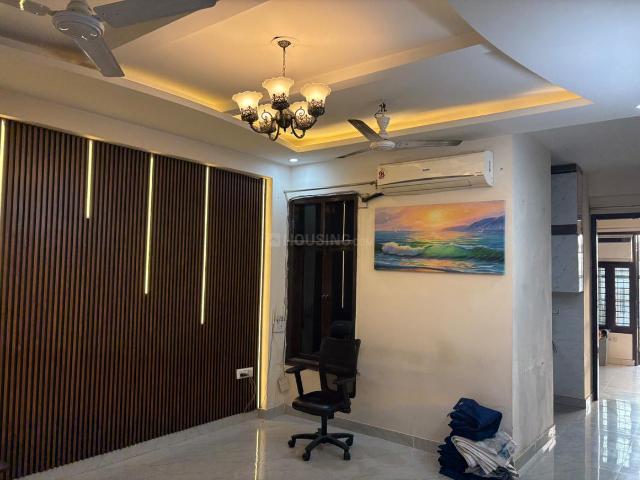 3 BHK Apartment in Sector 5 for rent Gurgaon. The reference number is 21268089