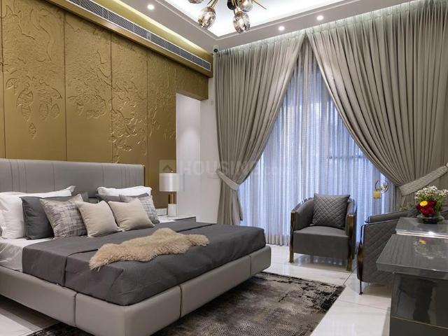 3 BHK Apartment in Sector 5 Rohini for resale New Delhi. The reference number is 19697356