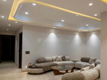 3 BHK Apartment in Sector 5 Rohini for resale New Delhi. The reference number is 19937244