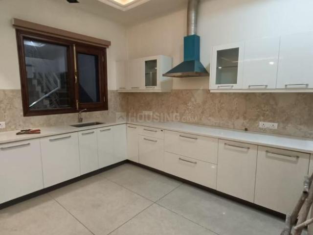 3 BHK Apartment in Sector 65 for rent Mohali. The reference number is 15284141