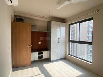 3 BHK Apartment in Sector 65 for rent Gurgaon. The reference number is 16757953