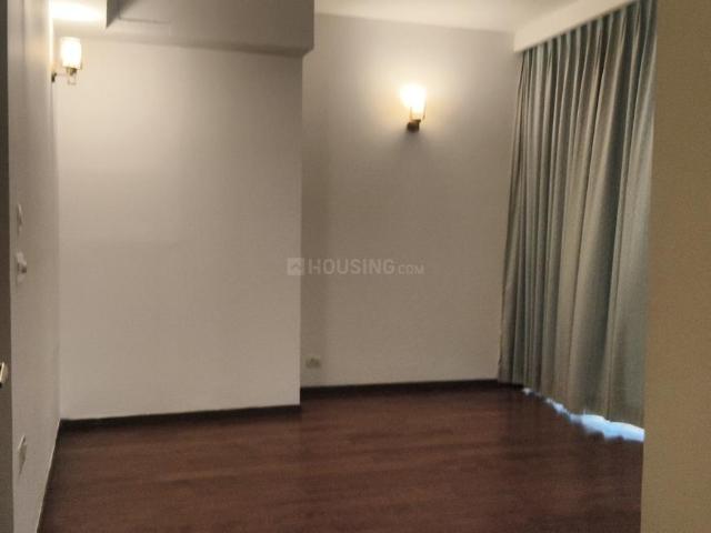 3 BHK Apartment in Sector 65 for rent Gurgaon. The reference number is 19394375