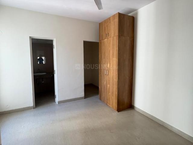 3 BHK Apartment in Sector 65 for resale Gurgaon. The reference number is 17431729