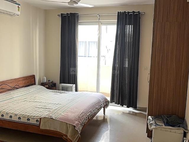 3 BHK Apartment in Sector 65 for resale Gurgaon. The reference number is 19777216