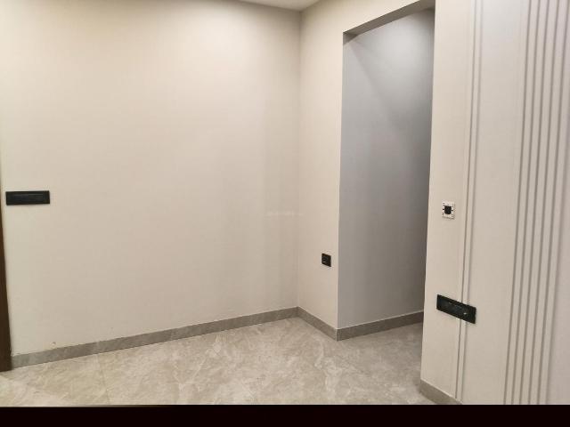 3 BHK Apartment in Sector 65 for resale Gurgaon. The reference number is 19724106