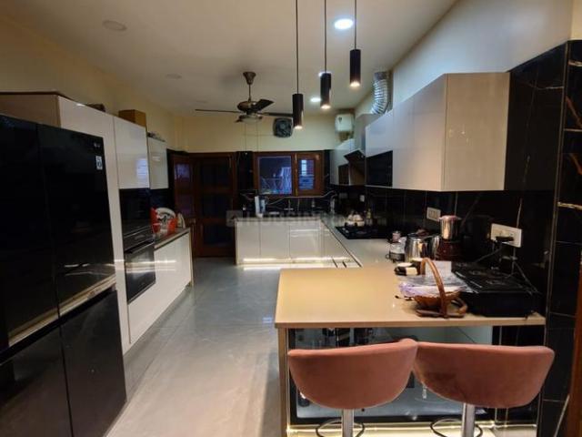 3 BHK Apartment in Sector 66 for rent Mohali. The reference number is 20656569