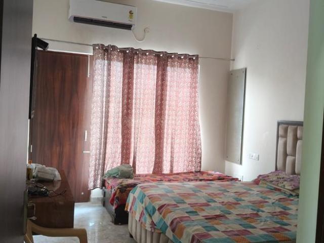 3 BHK Apartment in Sector 66 for rent Mohali. The reference number is 20735424